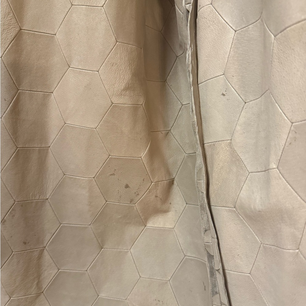 VINTAGE Oscar de la Renta leather applique overcoat - Picture 7 of 8